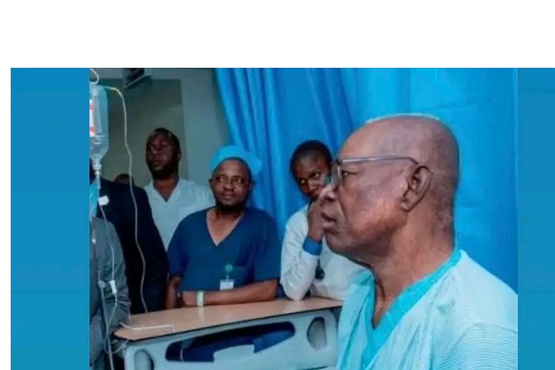 Enfin, Edingwe est mort au-delà de ses démonstrations mystiques sur le ring.