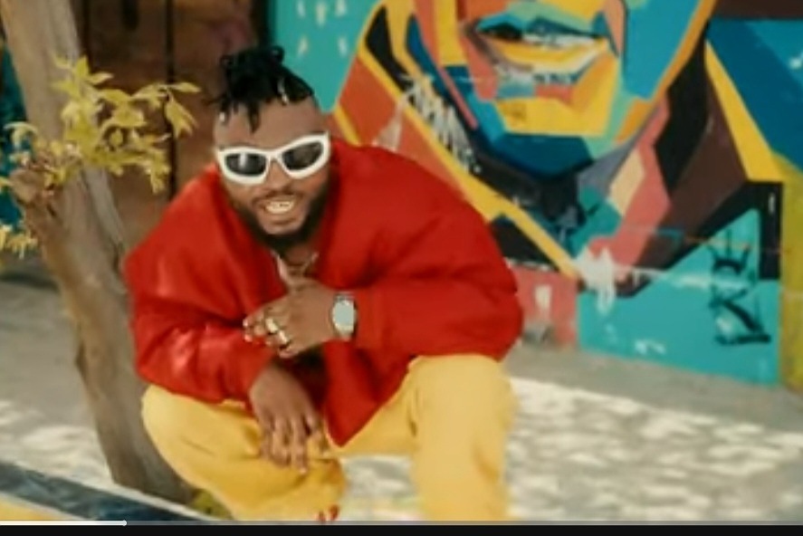 Sous le label BMS : Enrique Makasi dévoile le clip \